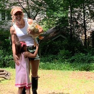 Meet your Posher, Laura